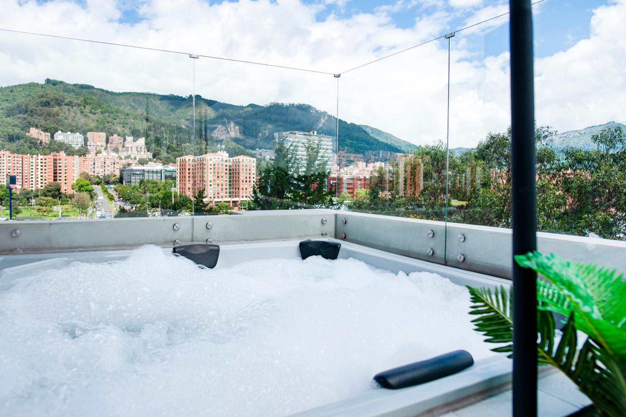 Hemma Bogota Country Luxury Suites Hotel Exteriör bild